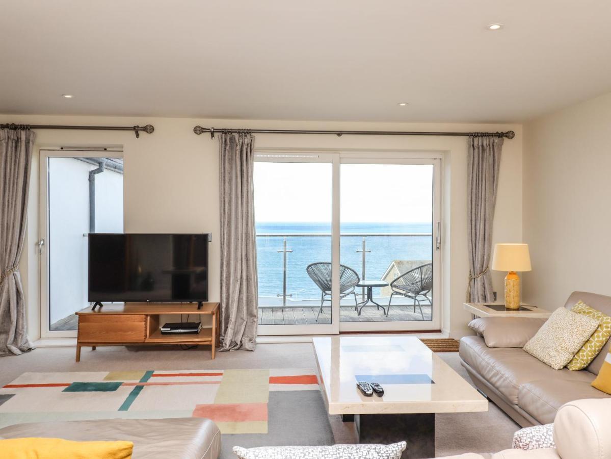 Ocean View Carbis Bay